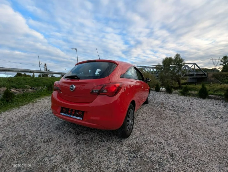 Opel Corsa E 8