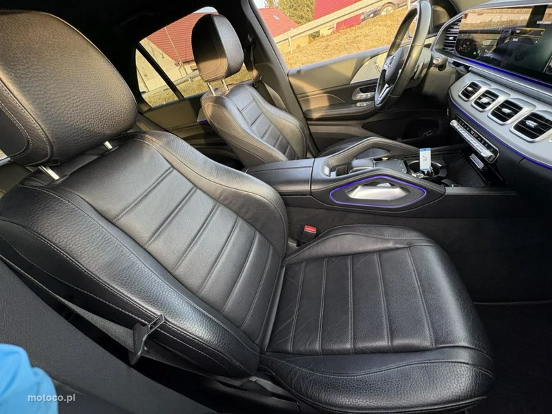 Mercedes-Benz GLE 350 de 9