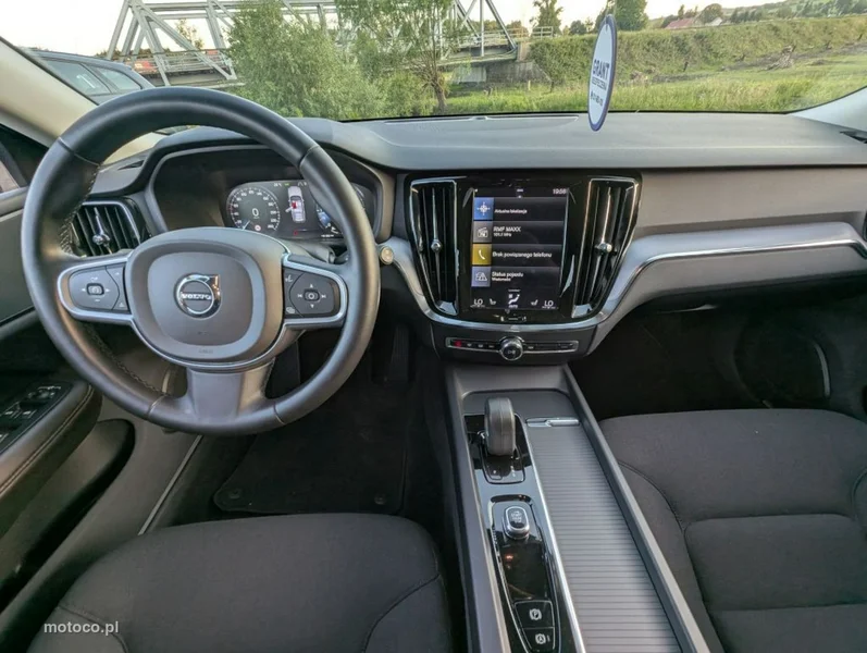 Volvo V60 17