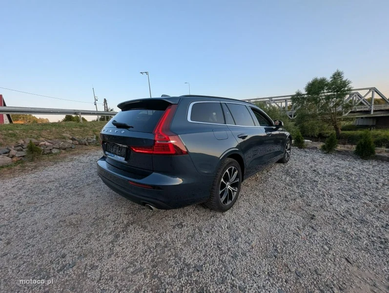 Volvo V60 4