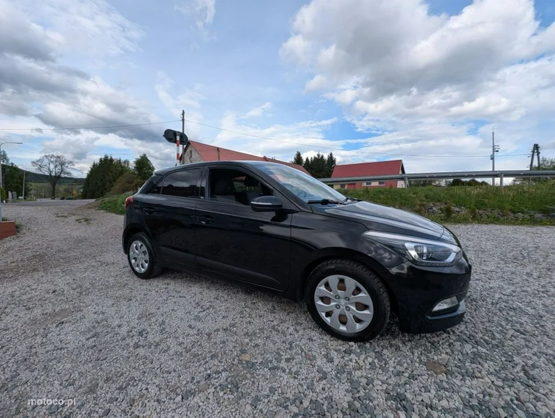 Hyundai i20 6