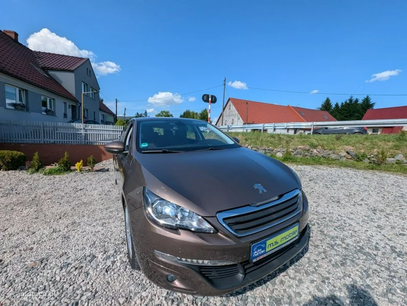 Peugeot 308 13