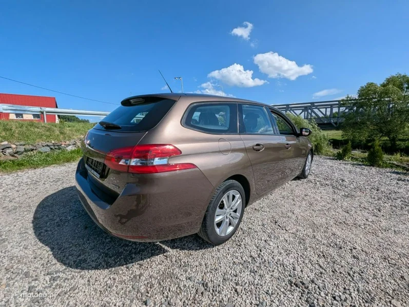 Peugeot 308 5