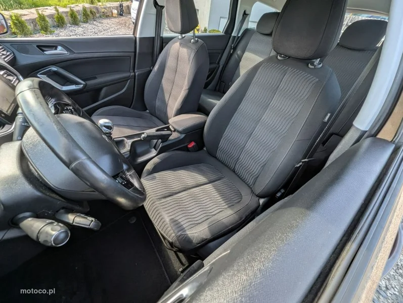 Peugeot 308 7