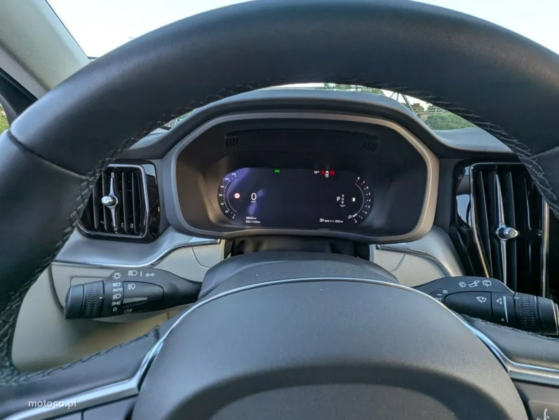 Volvo XC 60 13