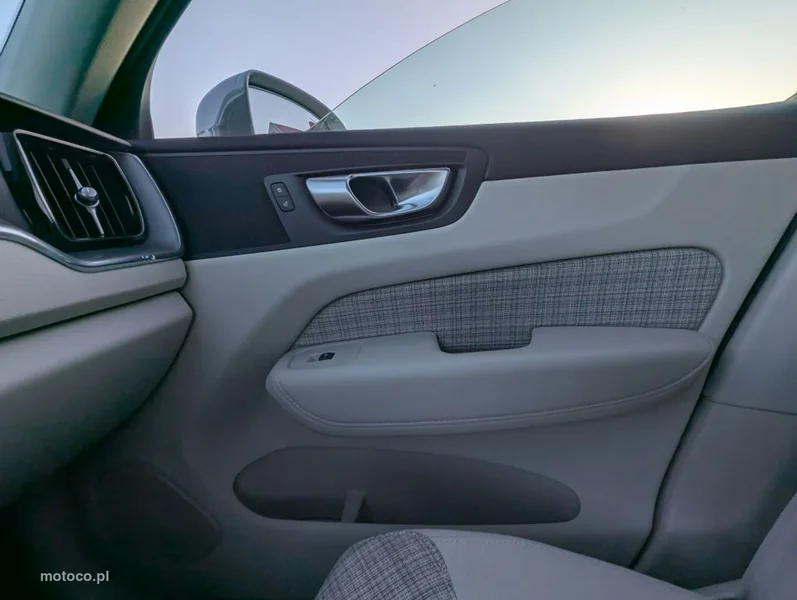 Volvo XC 60 16