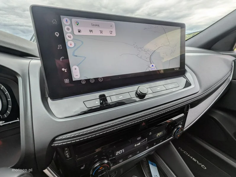 Nissan Qashqai 24