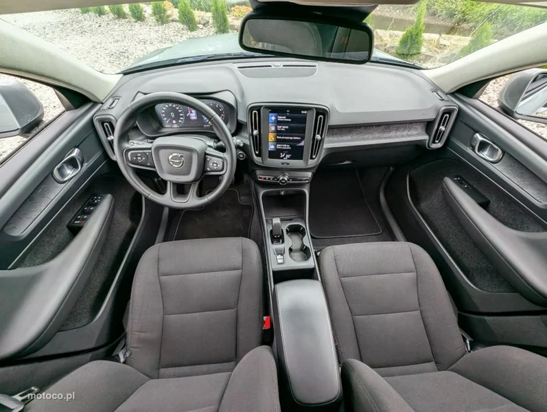 Volvo XC 40 11