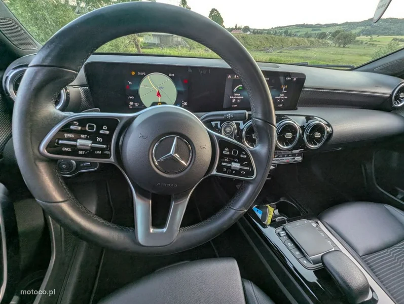 Mercedes-Benz Klasa A W177 A 200 11