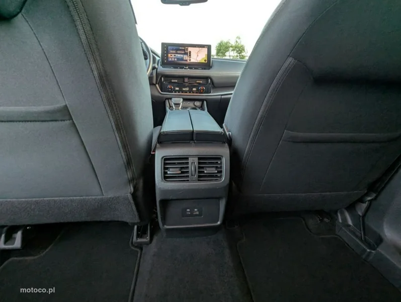 Nissan X-Trail 12