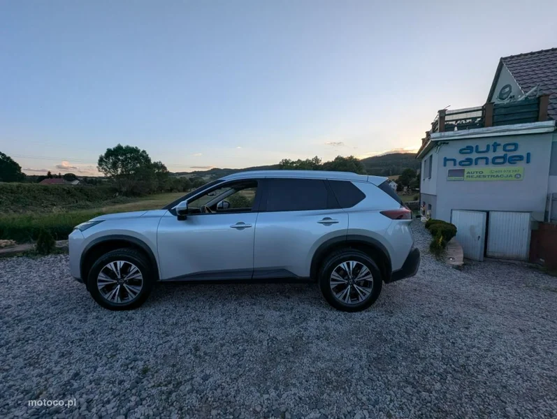 Nissan X-Trail 7