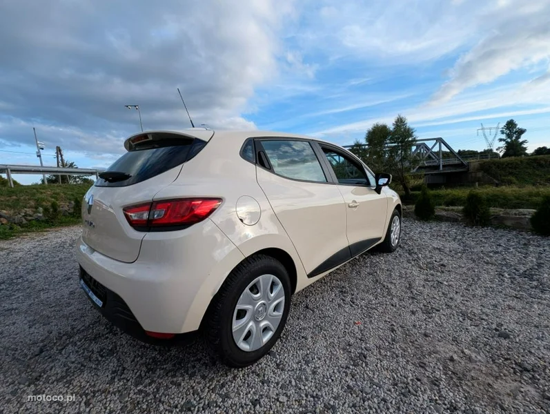 Renault Clio IV 7