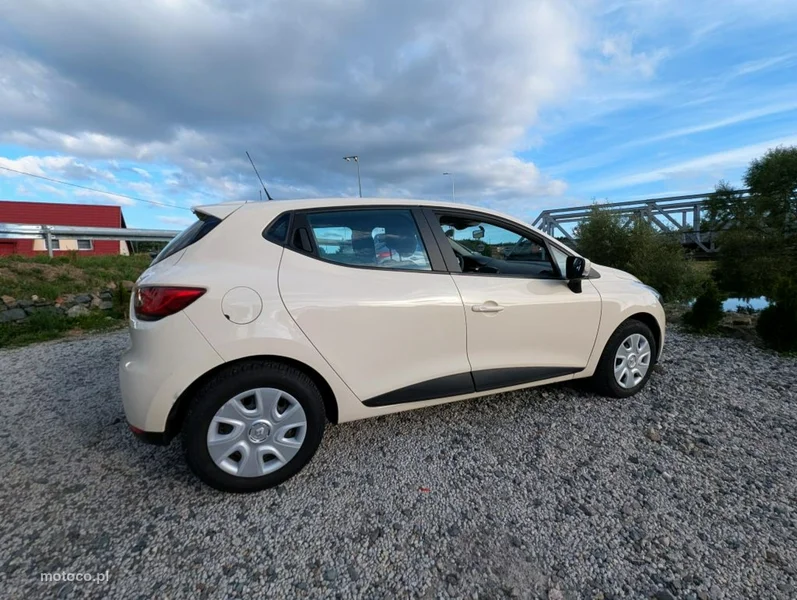 Renault Clio IV 6