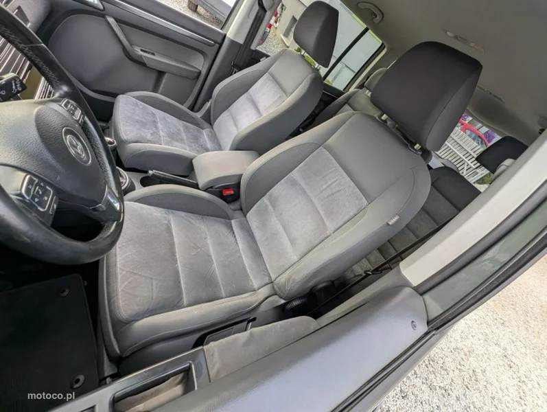 Volkswagen Touran 1T 12