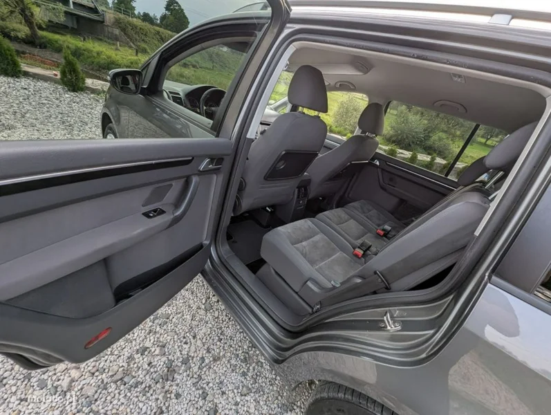 Volkswagen Touran 1T 13