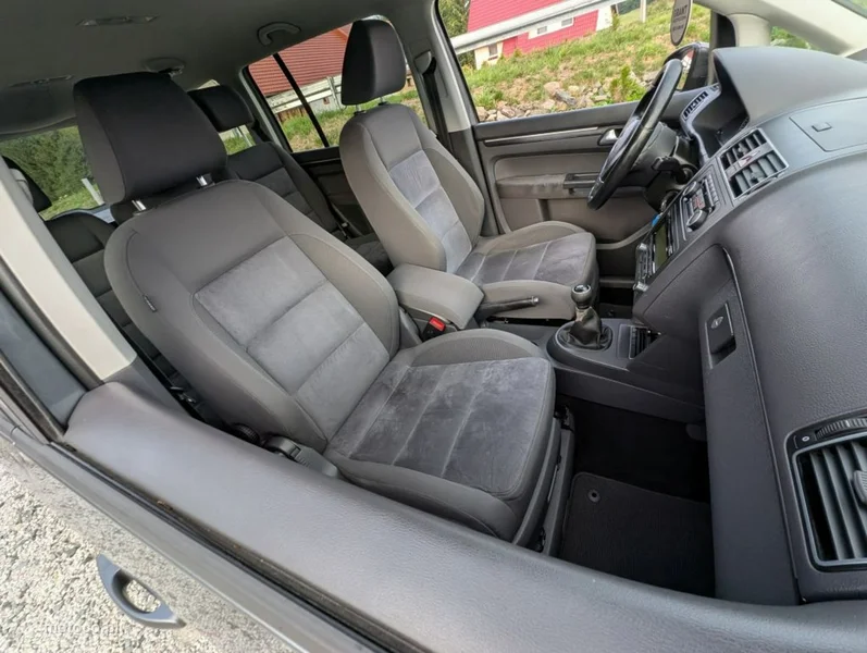 Volkswagen Touran 1T 5