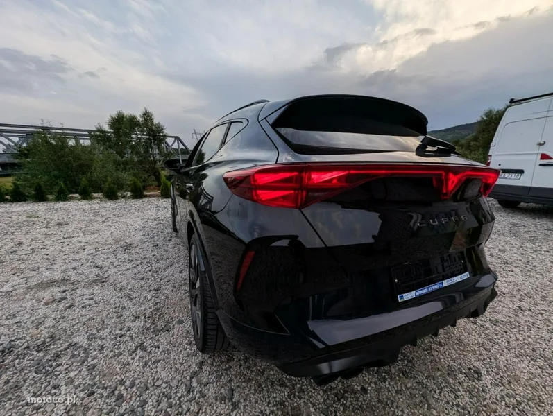 Cupra Formentor 9