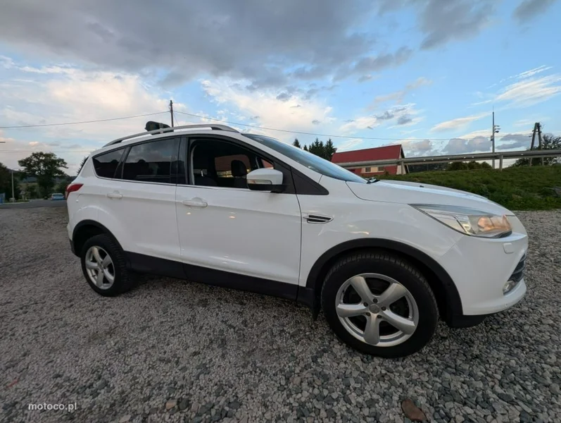 Ford Kuga II 4