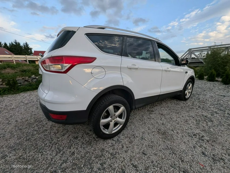 Ford Kuga II 6