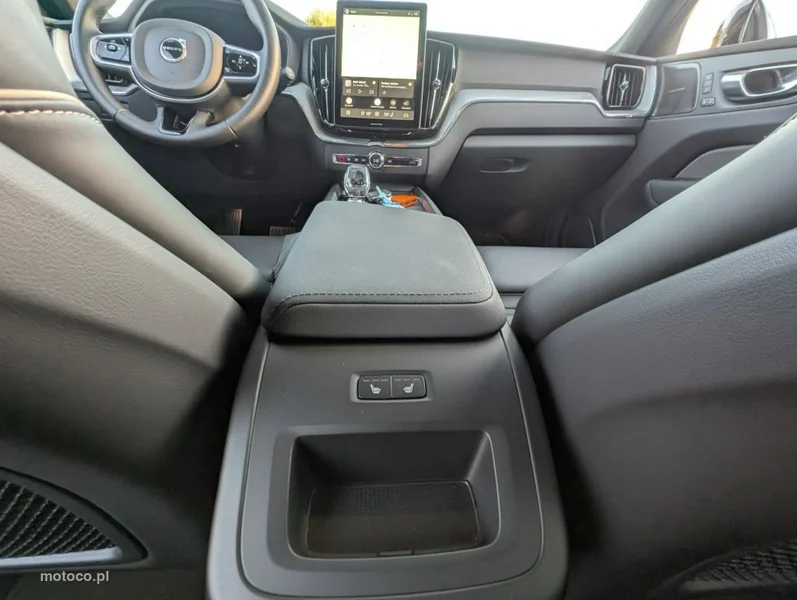 Volvo XC 60 13
