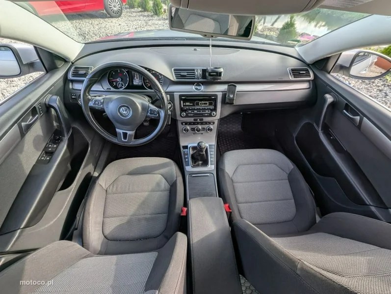 Volkswagen Passat B7 15