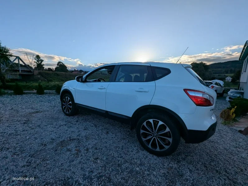 Nissan Qashqai 9