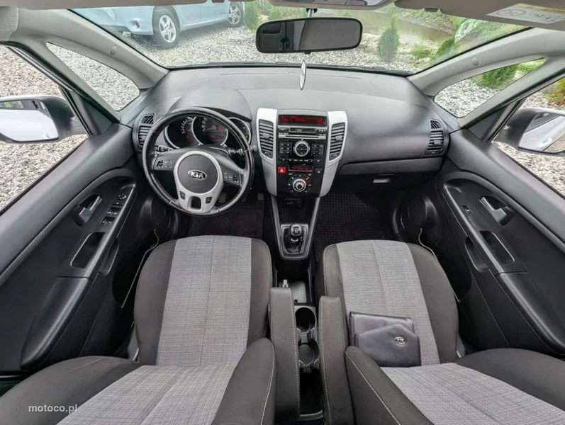Kia Venga 13