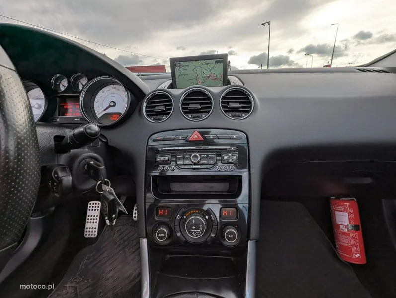 Peugeot 308 CC 23