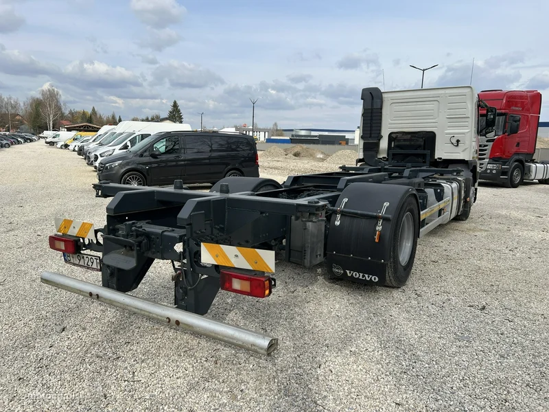 Volvo FM 330 E5 20.1t 6