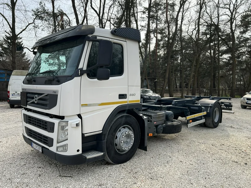 Volvo FM 330 E5 20.1t 11