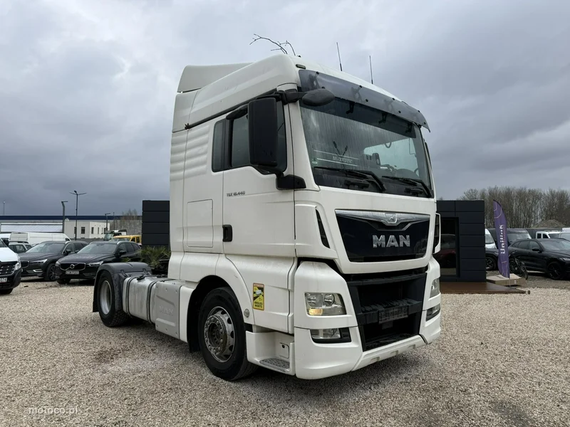 MAN TGX 8