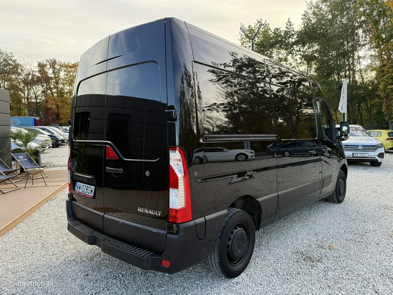 Renault Master 12
