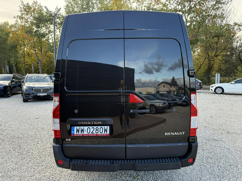 Renault Master 25