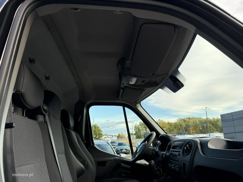 Renault Master 26