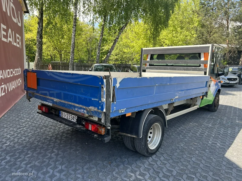 Ford Transit 13