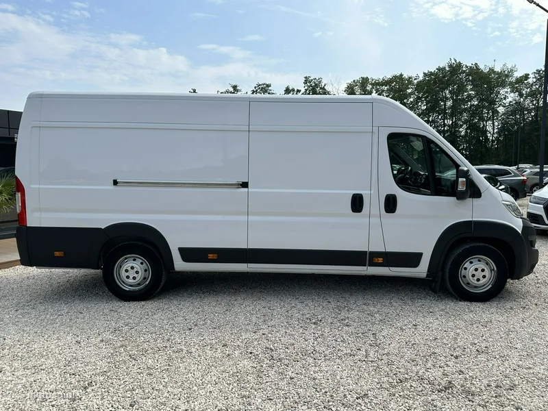 Opel Movano 8