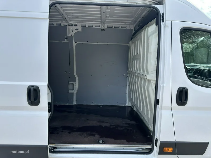Opel Movano 11