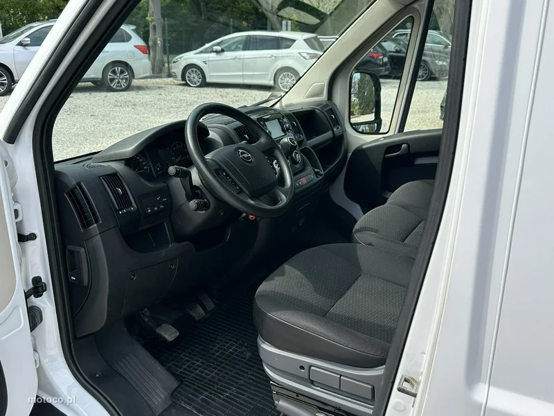 Opel Movano 14