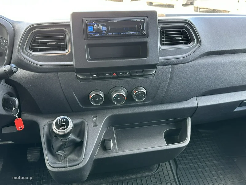 Opel Movano 15