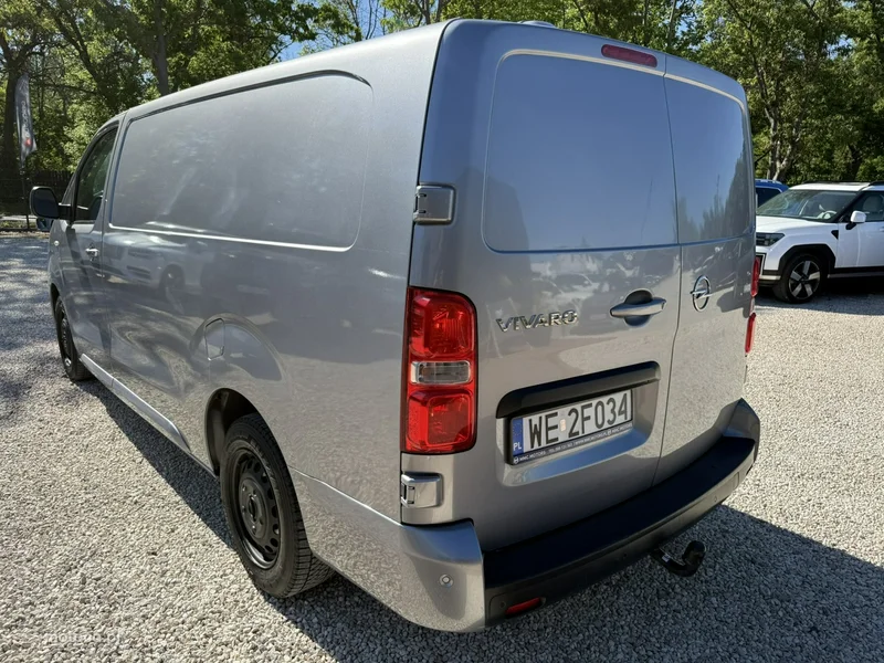 Opel Vivaro 17