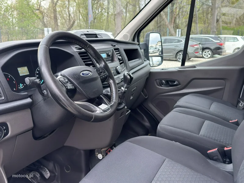 Ford Transit 11