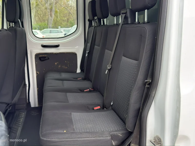 Ford Transit 13