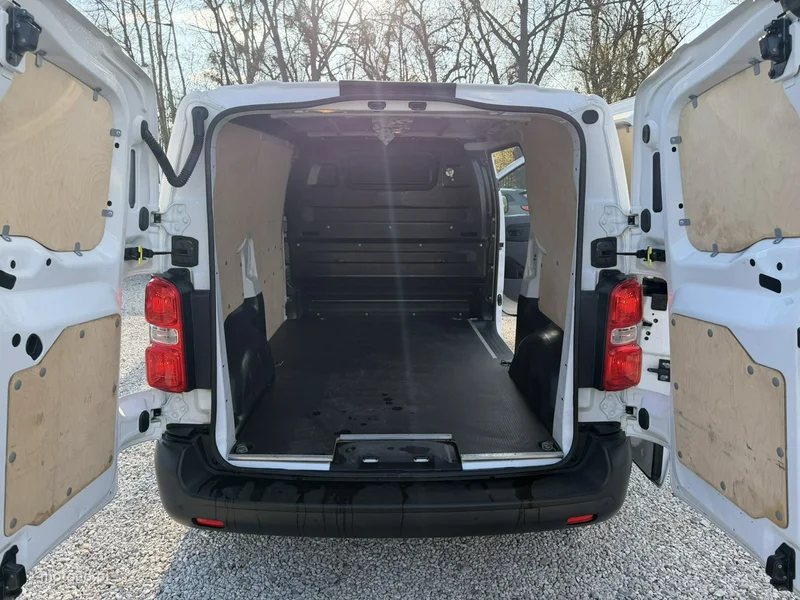 Citroën Jumpy 8
