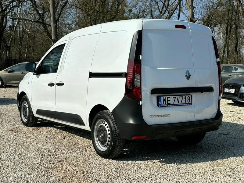 Renault Express 5