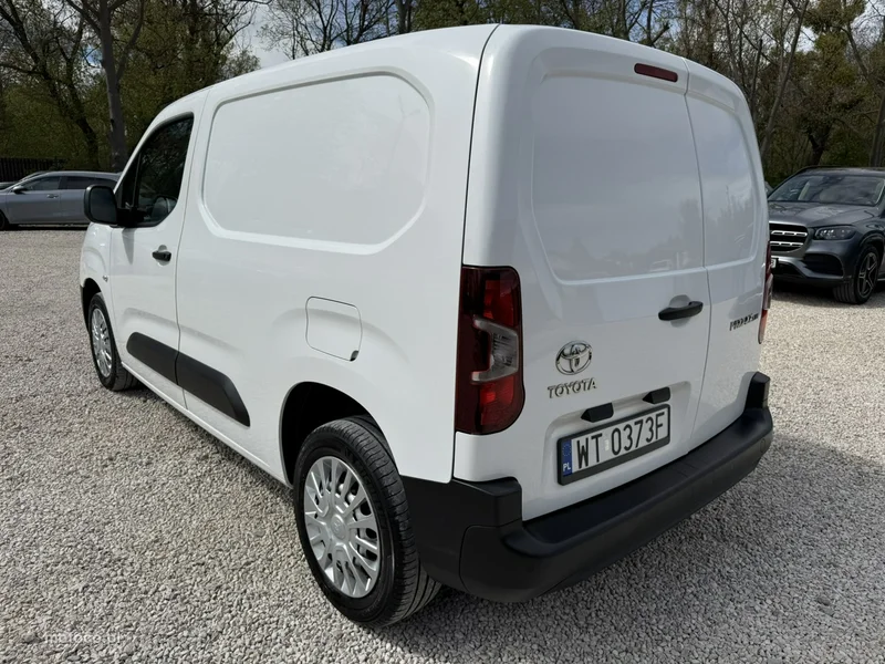Toyota Proace City 15