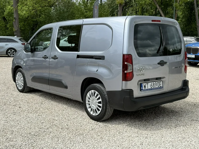 Toyota Proace City 5
