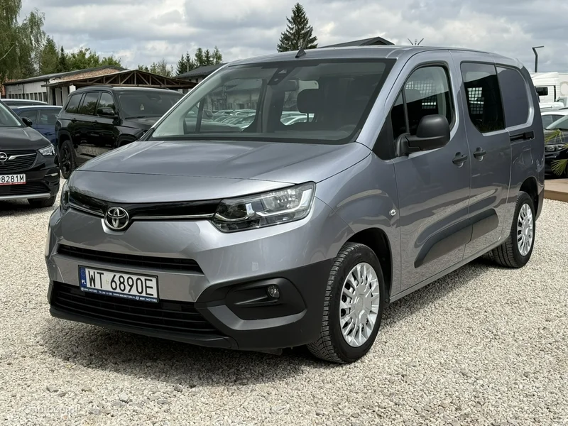 Toyota Proace City 7