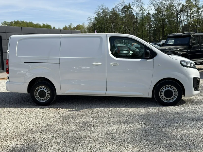 Opel Vivaro 2