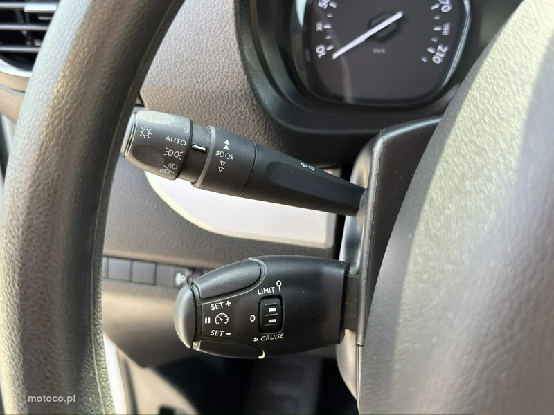 Opel Vivaro 12