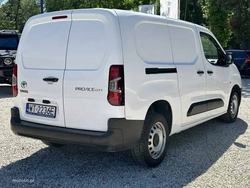 Toyota Proace City 7
